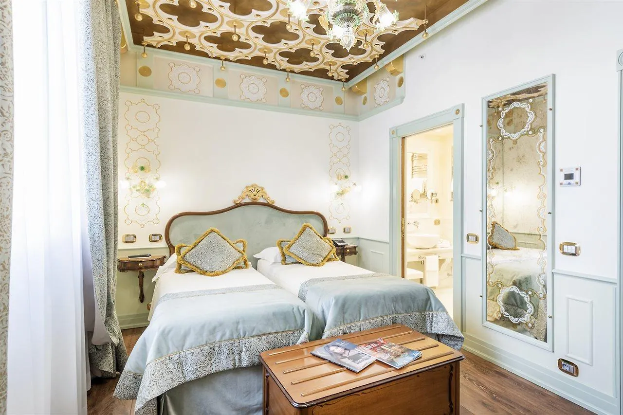 **** Hotel Monaco & Grand Canal Venedig Italien