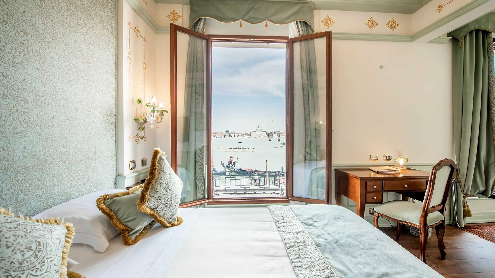 Monaco & Grand Canal Venice Hotel