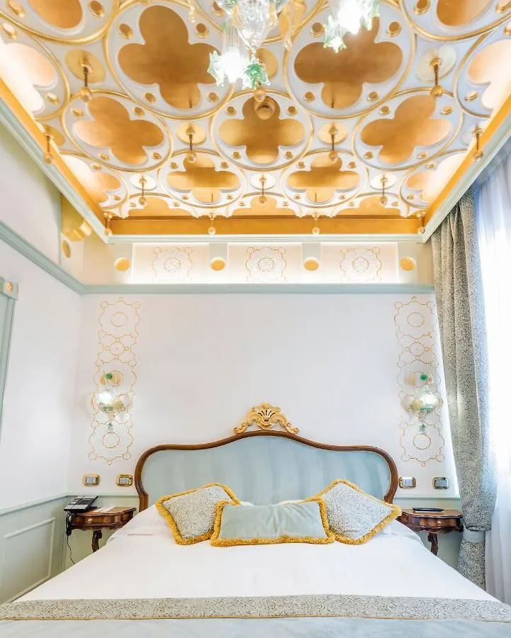 Monaco & Grand Canal Venice Hotel